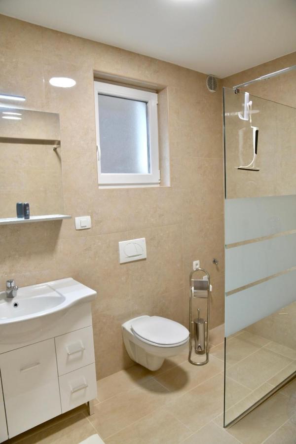 Apartman Stara Jezica With Wifi *